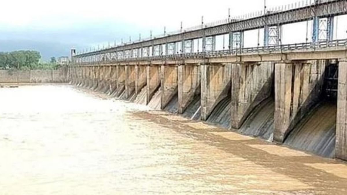 telangana-kaddam-project-faces-problems-again-after-heavy-rain-batters-state